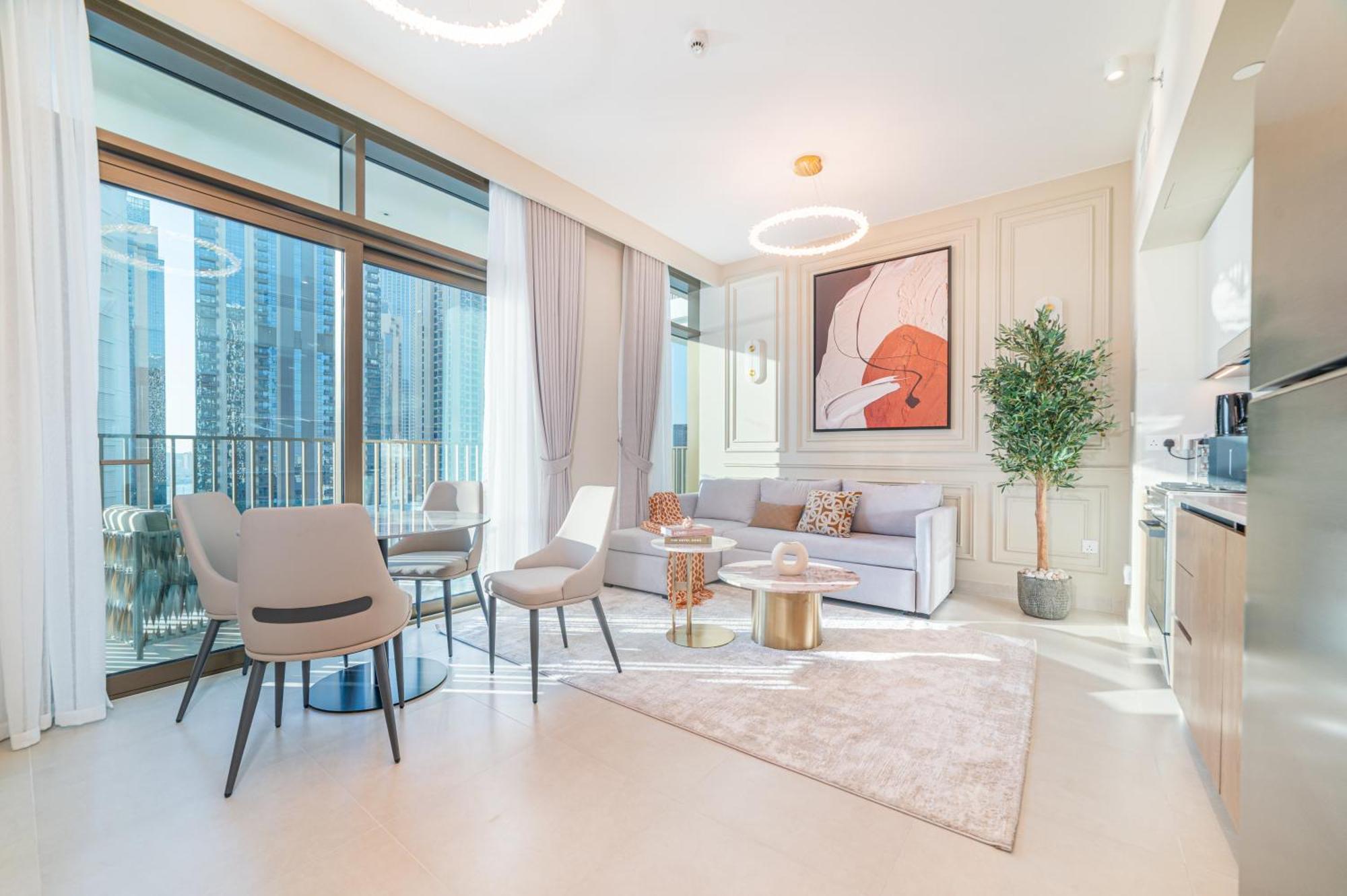 Apartment Waterfront 1-bedroom In Creek Palace